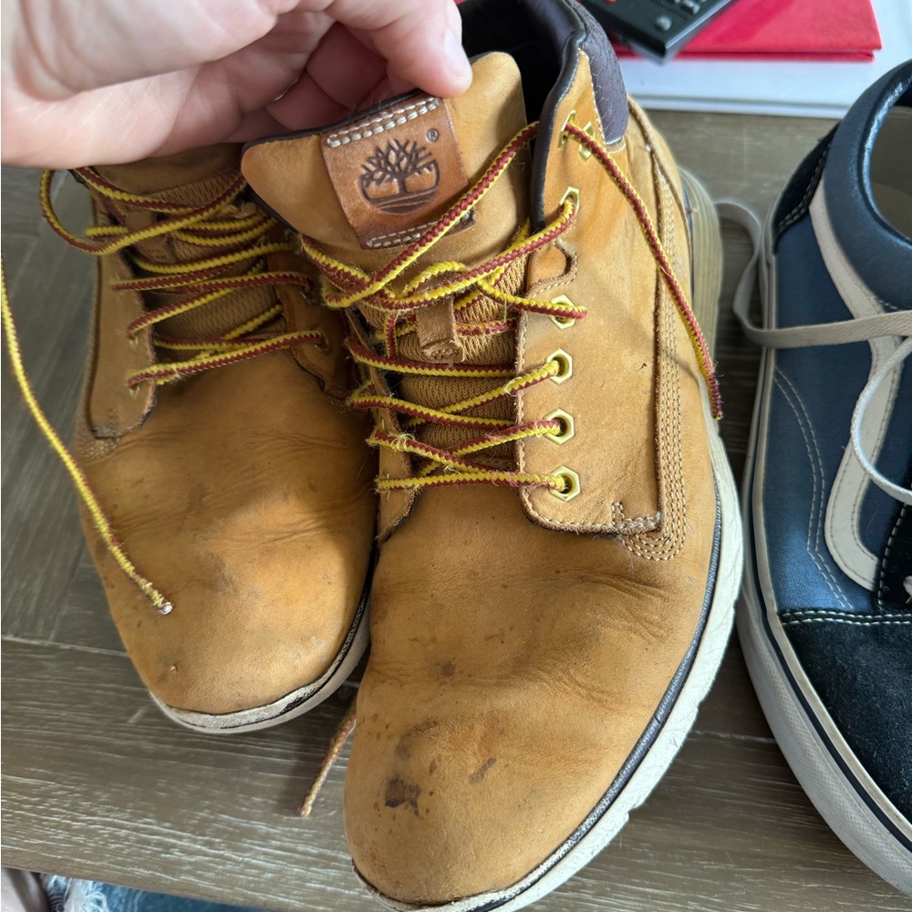 Timberland Wheat Nubuck Work Boots with Metal Eyelets